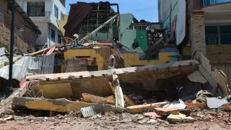 O que se sabe sobre terremoto que deixou ao menos 13 mortos e mais de 120 feridos no Equador