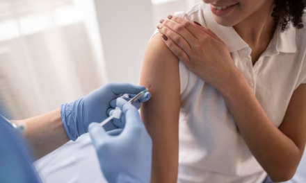 Vacina da gripe segue disponível em SC mesmo com fim da campanha