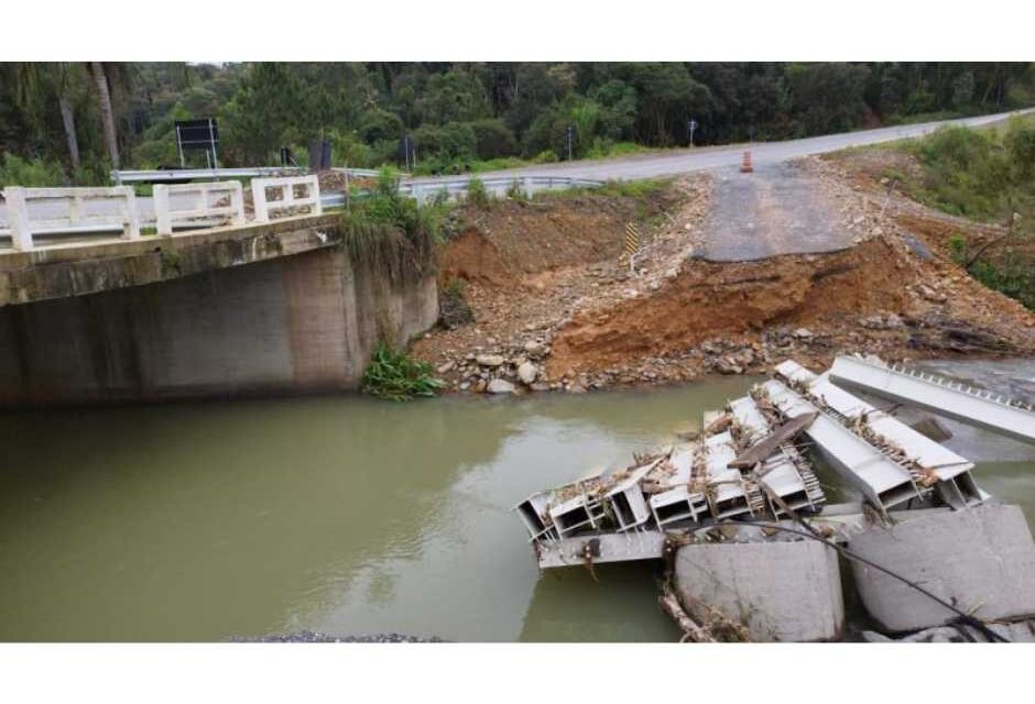 Chuvas em SC: rodovias estaduais têm 8 pontos de interdições; veja a situação em cada uma