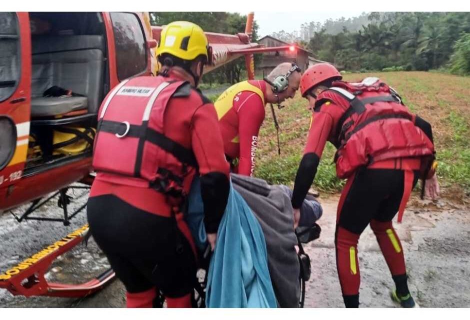 Corpo de Bombeiros alerta para risco de acidentes em áreas inundadas