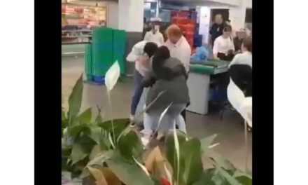 Mulheres agridem funcionária de supermercado em Lages