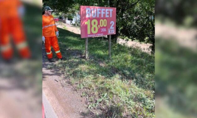 Placas de publicidade à beira de rodovias de SC serão removidas pelo DNIT