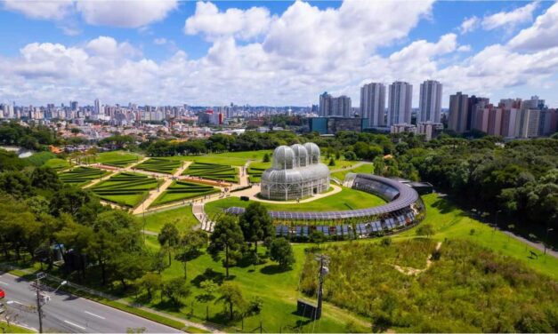 Curitiba é eleita a cidade mais inteligente do mundo