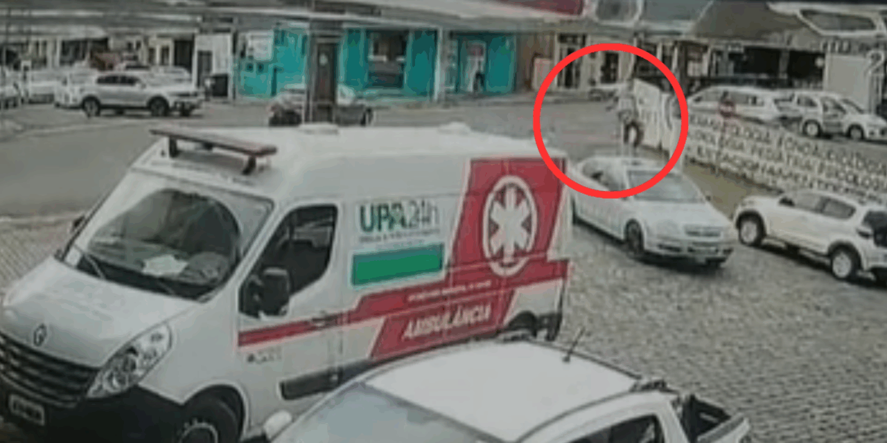 Pedestre é atropelado e lançado no ar em grave acidente no centro de Lages