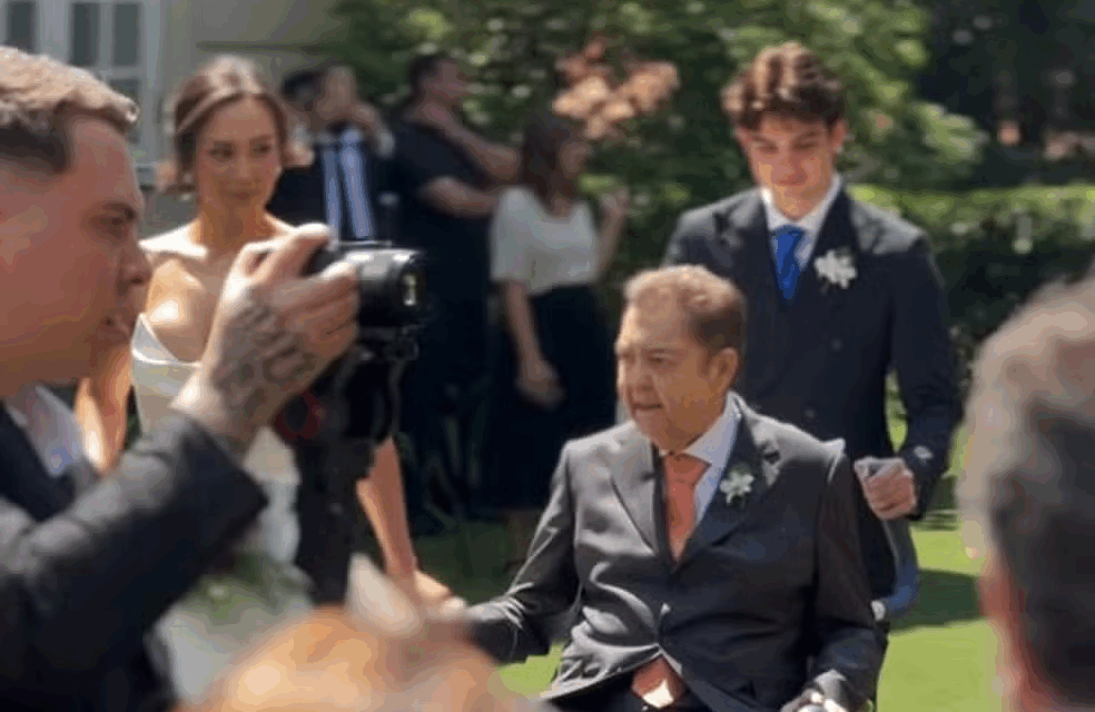 De cadeira de rodas, Faustão leva filha ao altar em casamento neste sábado